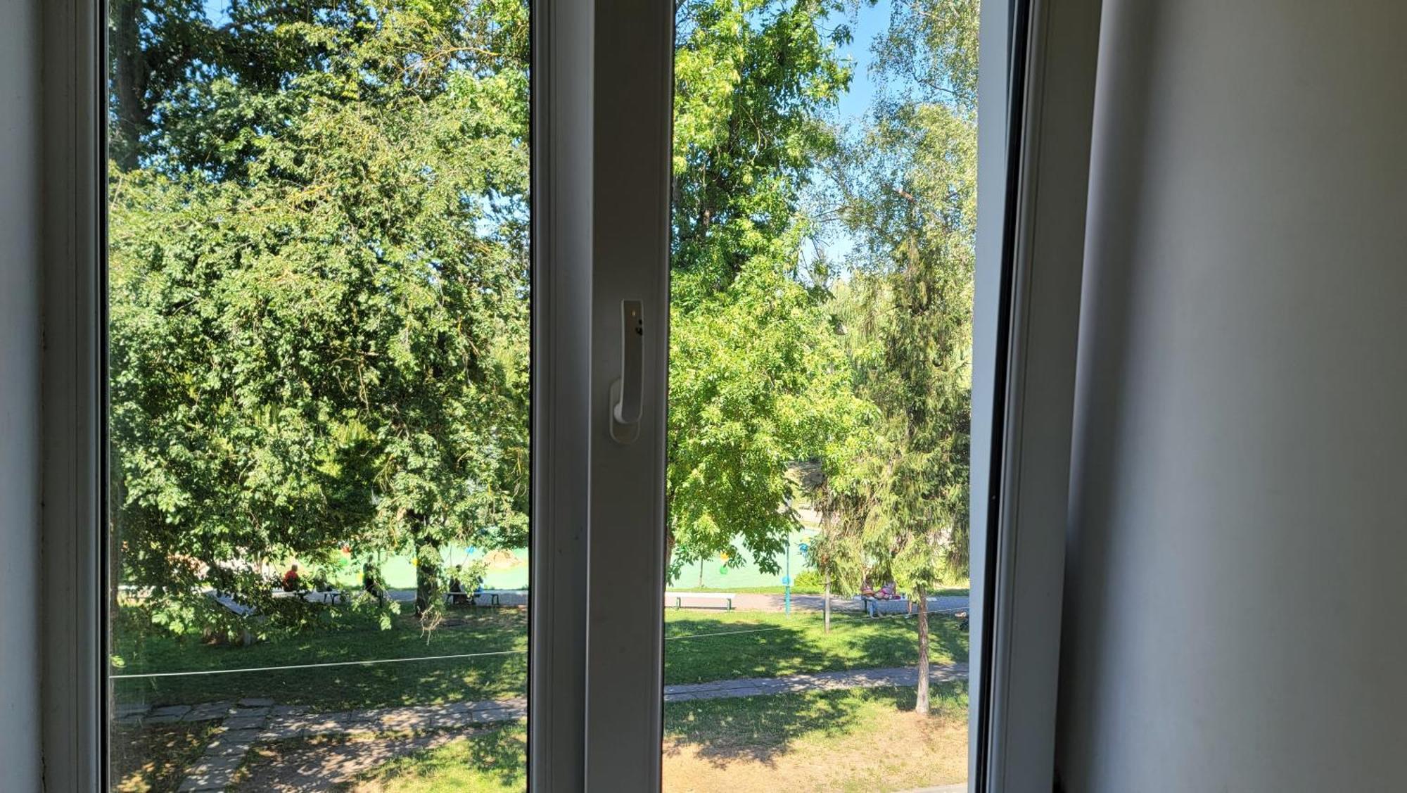 Apartamento Квартира Двохкімнатна Фонтан Kamianets-Podilskyi Exterior foto